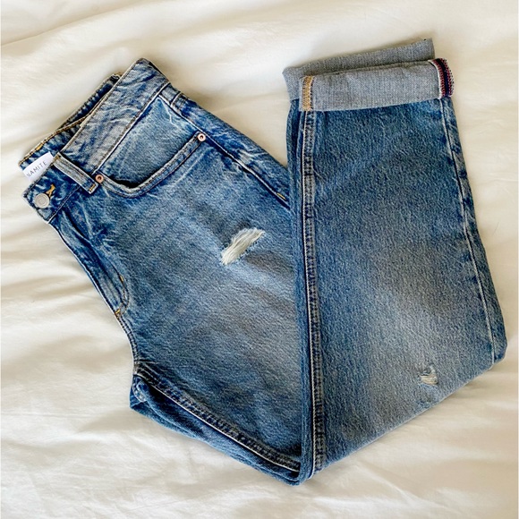 Devyn Low-Rise Boyfriend Jeans - Picture 4 of 6